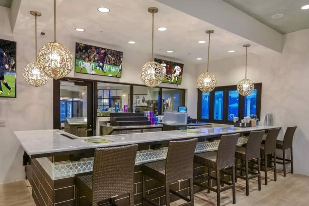 Amazing 5 Bedrooms Home With Pool/Bbq Near Disney Kissimmee Bagian luar foto