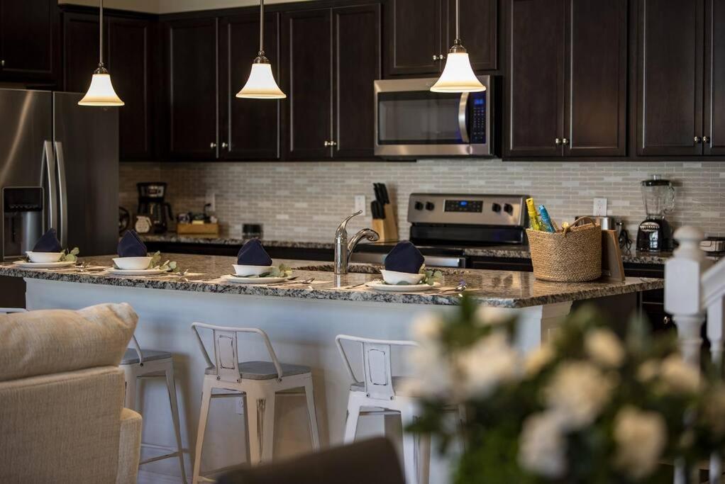 Amazing 5 Bedrooms Home With Pool/Bbq Near Disney Kissimmee Bagian luar foto